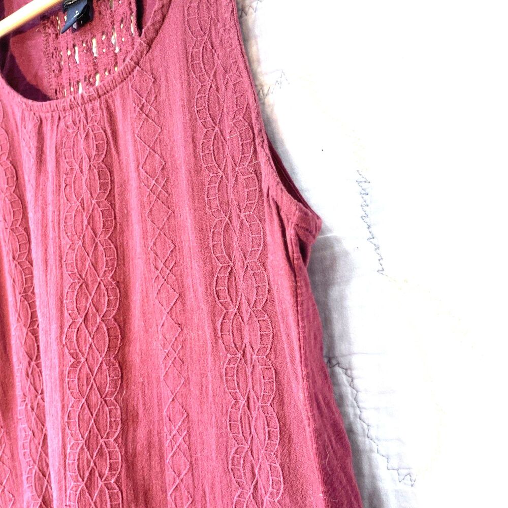 Women's Embroidered LUCKY BRAND Linen/Knit Tank Top Burgundy Small NWOT